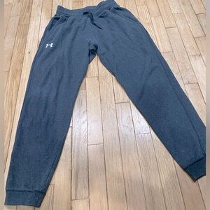 Under armour joggers size medium